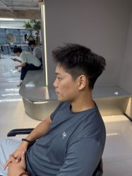-宫铭烫发染发接发店