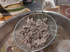 -牛满溢·自助潮汕鲜牛肉火锅(龙汇路店)