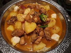 沙湾原始大盘鸡-丝路金桃·新疆菜(徐汇店)