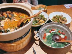 -吃饭皇帝大土家民族菜(正大广场店)