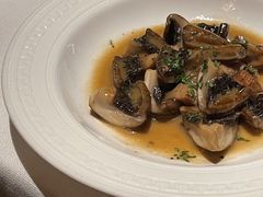 -Mogul Eatery·大亨餐酒馆