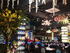 大堂-遇花缘·点心·中西融合菜(美吉特广场店)