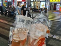 -CoCo都可(八达商城店)