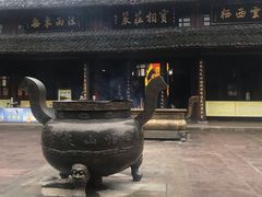 -峨眉山报国寺