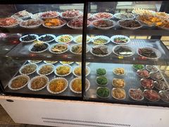 -金杨拉面王小吃面馆·牛三宝面·红烧牛肉粉