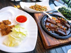 -东馆和天下特色餐饮(工农店)
