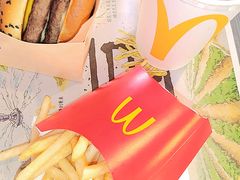 -麦当劳(郑州银基店)