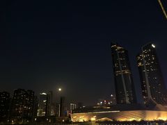 -南京眼步行桥