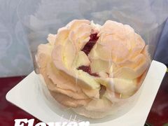 -潮一不贰·法式甜品·生日蛋糕·西式简餐(外滩店)