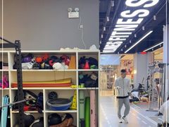 -VLines耀能运动24小时·月付制健身(京广桥店)
