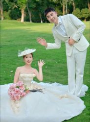 -第一夫人婚纱摄影(南京店)