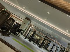 -深圳国际会展中心希尔顿酒店(前海华发冰雪世界店)