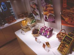 -好利来(曲江龙湖店)