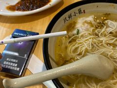 -玖鲜小笼(中山广场店)