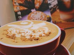 芝麻酱糖饼拿铁-COFFEE HOLIC(朝外SOHO店)