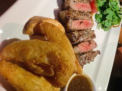 -LENBACH兰巴赫西餐啤酒坊(大连东港店)