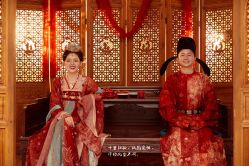 -芭莎视觉婚纱摄影(花溪店)