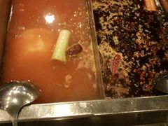 -百年川椒重庆老火锅(光谷店)
