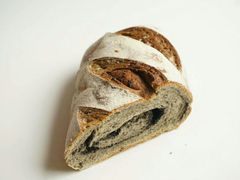 黑芝麻核桃核果-那家面包房(珠江路店)