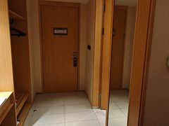 -全季酒店(上海青浦吾悦广场淀山湖大道店)