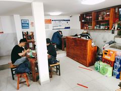 -宝瑞门钉肉饼店