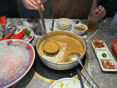 -禄婶鸡煲·打边炉