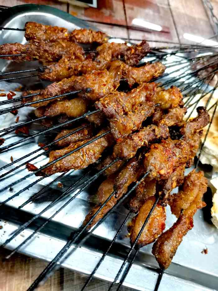 马楠烤肉-"★位置★庙后街,在一个小巷子里,近红红红.