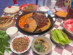 -赵美丽·重庆社区火锅·直营店(火车东站·中豪国际店)