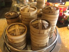 -大中华希尔顿酒店-念自助餐·嗨啤·小龙虾