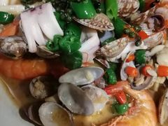 -忆江南·临江鱼馆