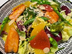 -潮一不贰·法式甜品·生日蛋糕·西式简餐(外滩店)