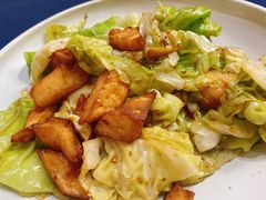 包包菜炒馕-伊带伊路新疆美食府(呼家楼店)