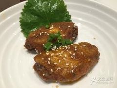 -峨嵋小镇·川菜(勒泰中心店)