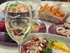 -théATRE茶聚场·餐厅(环球金融中心店)