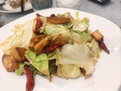 -汗腾格里·风味餐厅(新疆驻京办店)