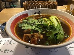 牛三宝面-静香HOUSE·全时段融合餐厅(七星欢乐颂店)