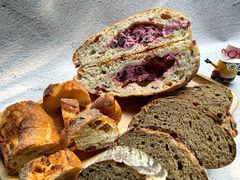 蓝莓三角包-Juicy Bakery(大学路店)