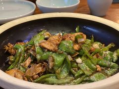 老长沙辣椒炒肉-老长沙湘菜馆(凤凰路店)