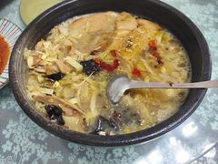 -天天向上素食餐厅(五台山店)