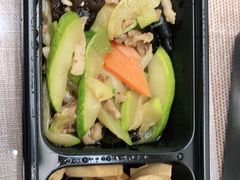 -上海可达汽车销售服务有限公司