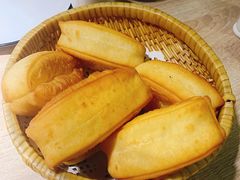 小油条配酸辣汤-味莊·青岛菜(云霄路店)