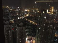 -唐拉雅秀酒店-西锦汇空中BBQ·思创餐厅