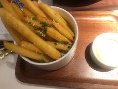 -阿妮叶李(光谷世界城店)