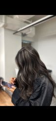 -首脑美发沙龙