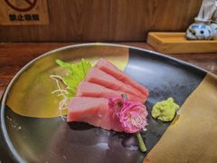 金枪鱼中腹厚切-加奈日本料理