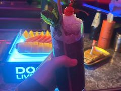 -万松园美食街