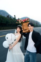 -雪中彩影婚纱摄影·品控旗舰店