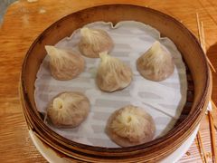 -诚铭记·虾仁汤包·成都小吃(融创店)