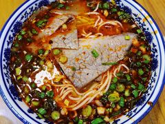 -伊穆祥牛肉面总店·清真