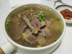 -花腩清汤牛腩